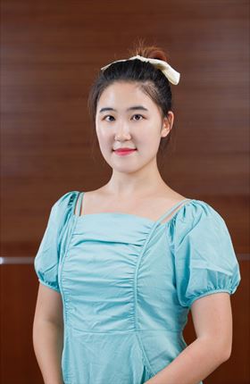 Ms Yang Zhaojing