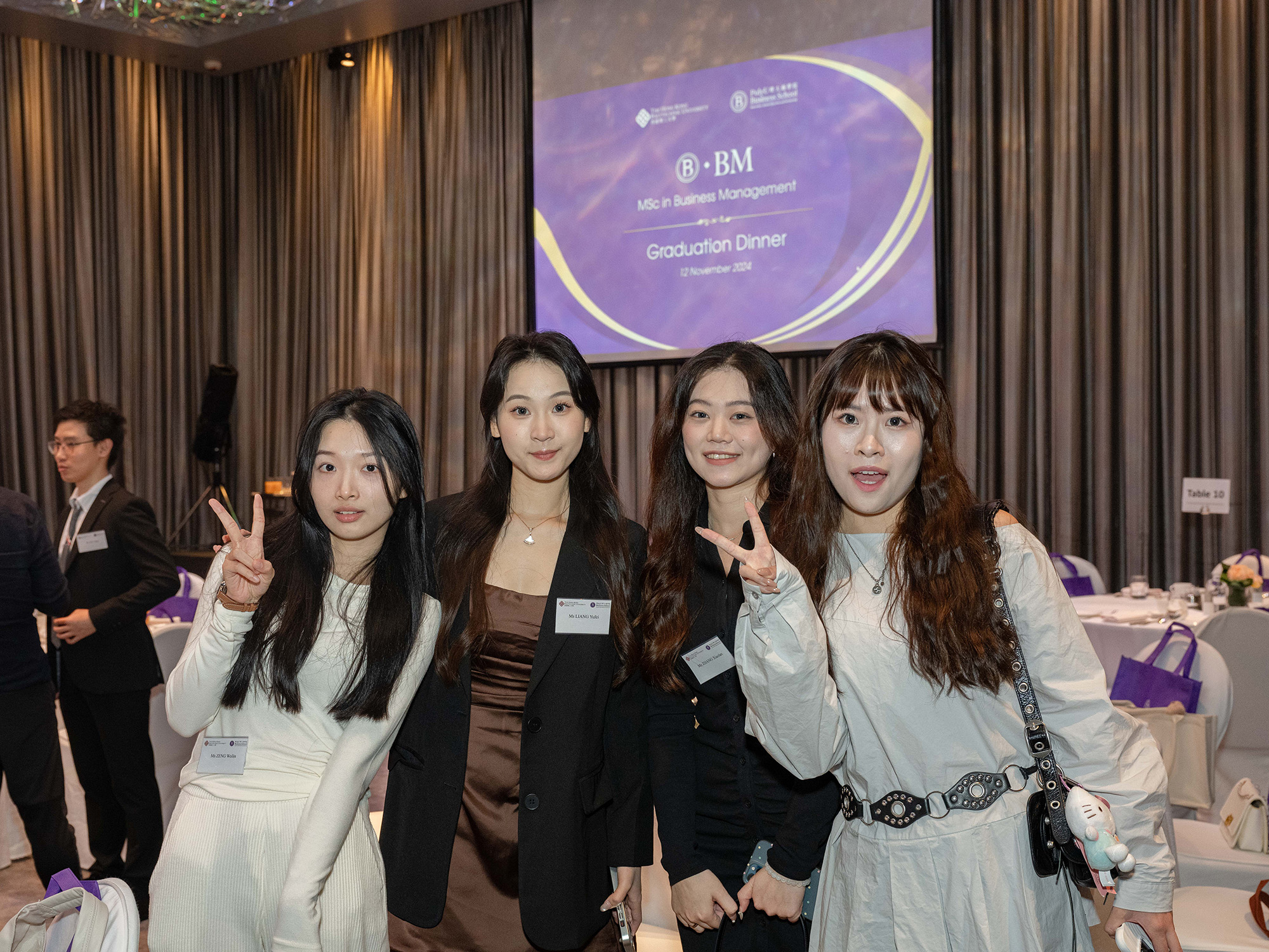 20241112_polyU_PBS_BMgrad_0044