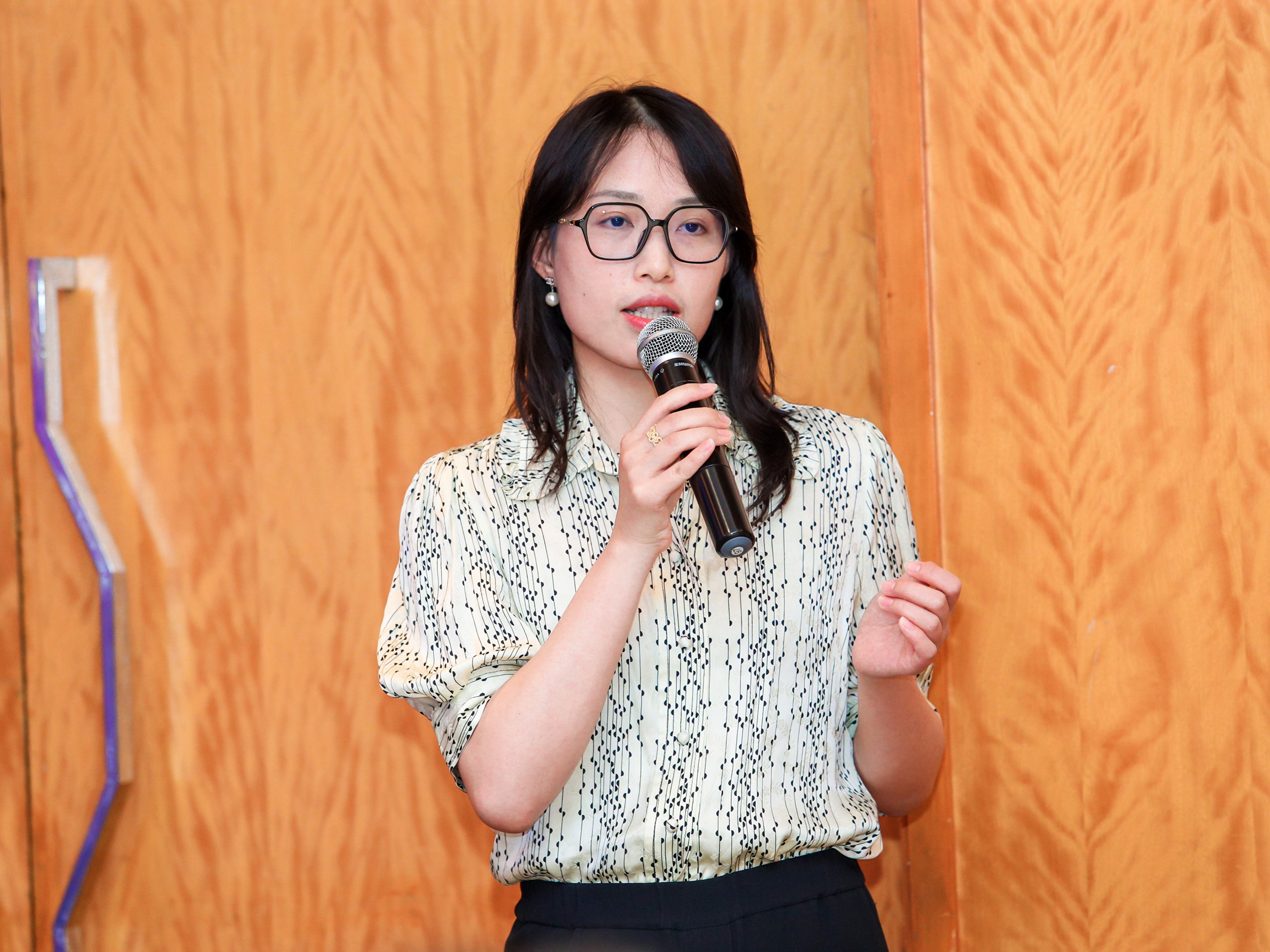 AK7I1237_3357331359-3693753899