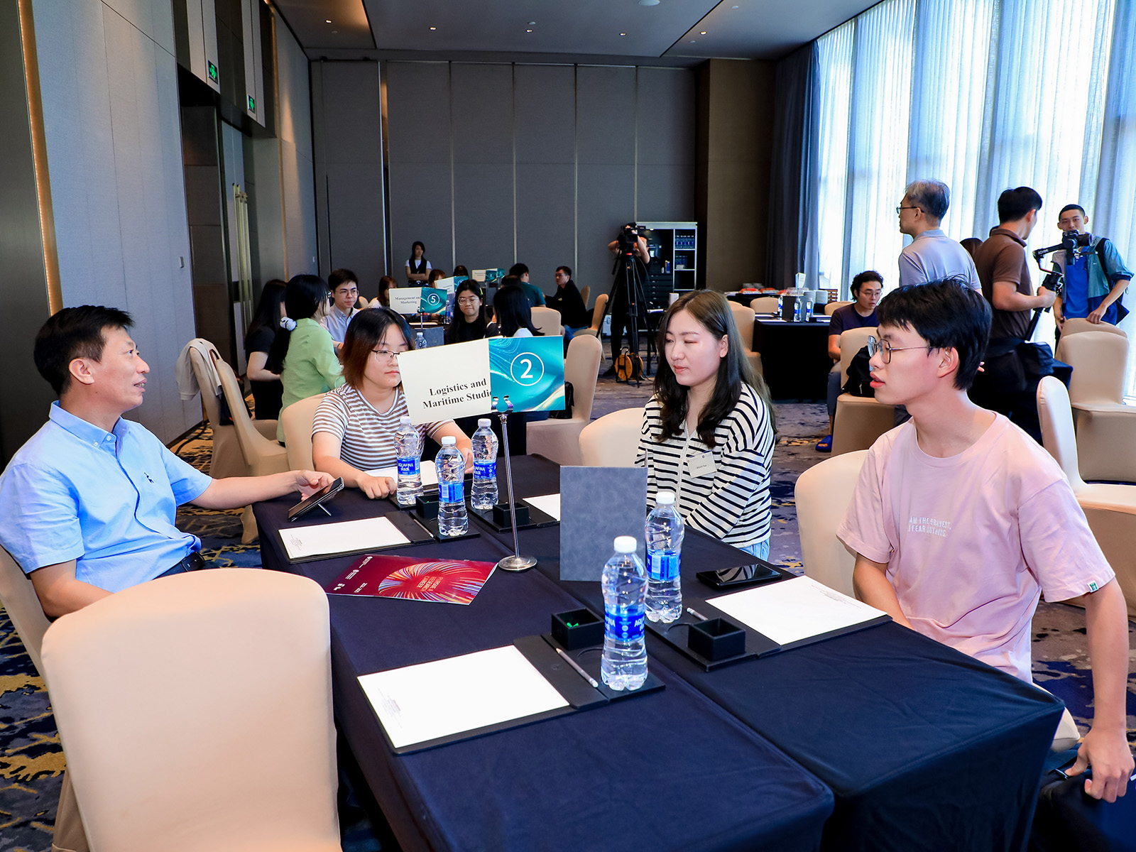 10536754_a4665729348_plx