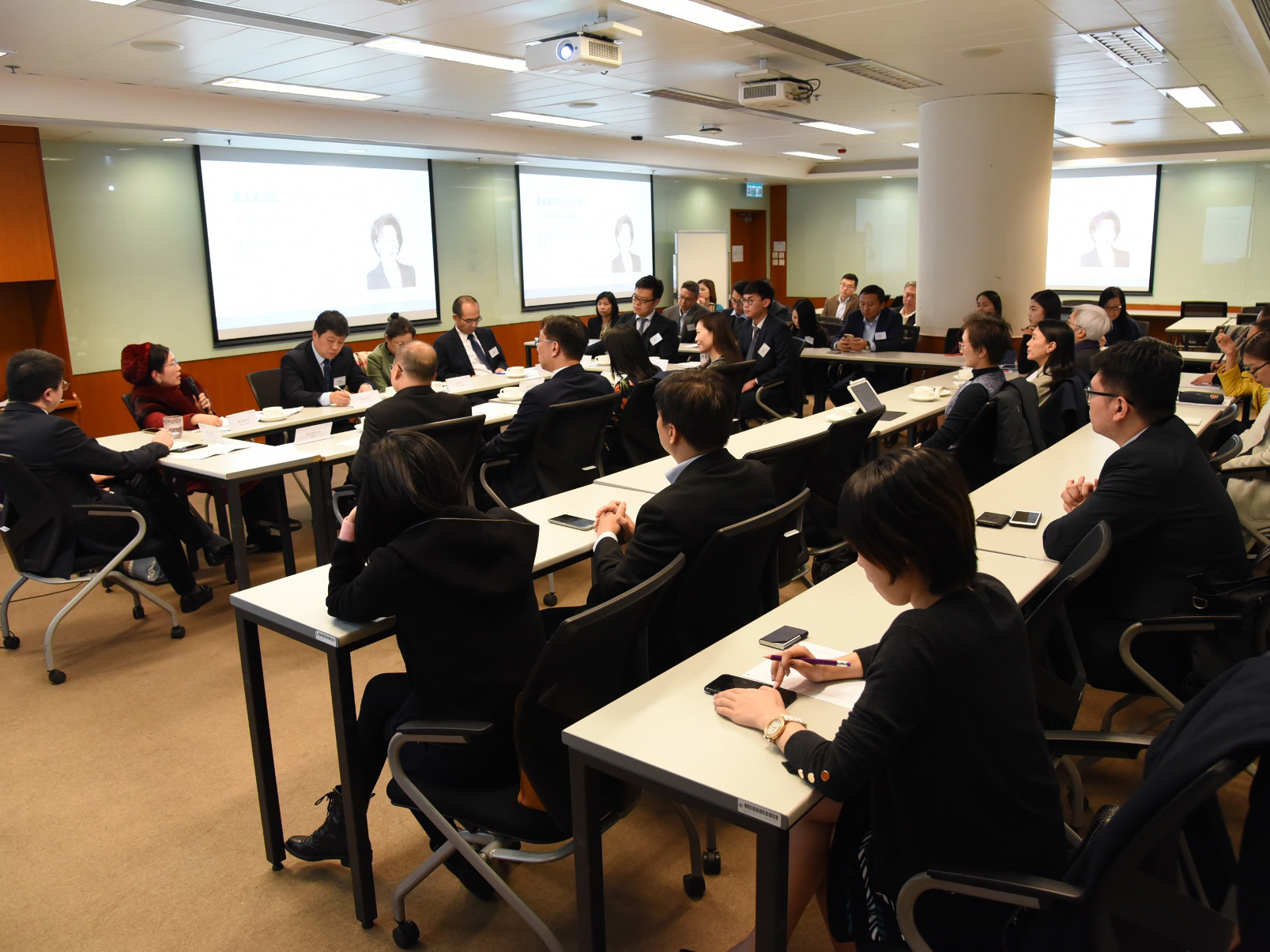 理大創智匯吸引近40行業專家參與