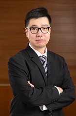 Dr Vincent Chow