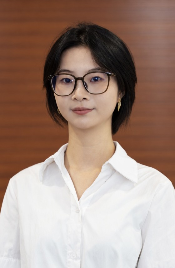 Ms ZHANG Xin