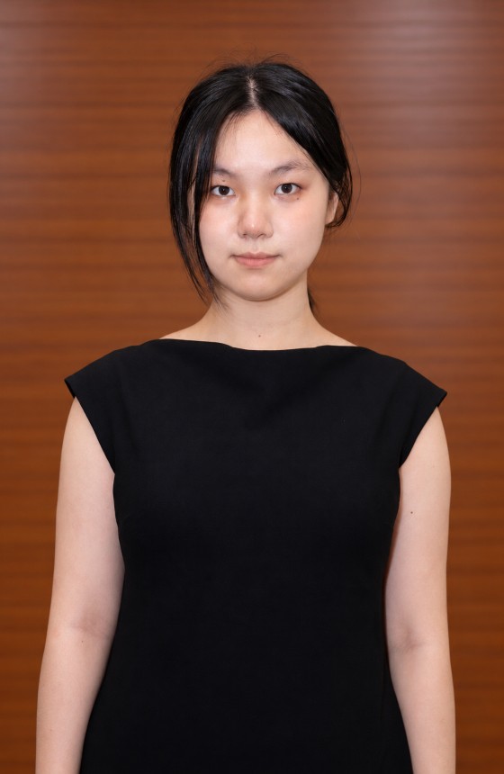 Ms KUANG Yue