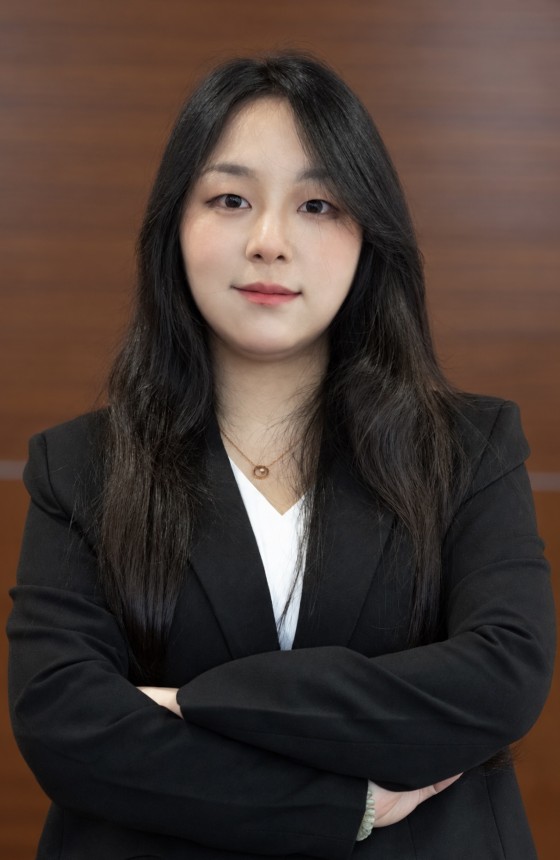 Ms XU Yue