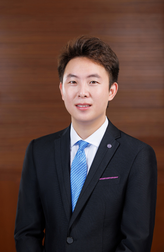 Mr Xu Zheng
