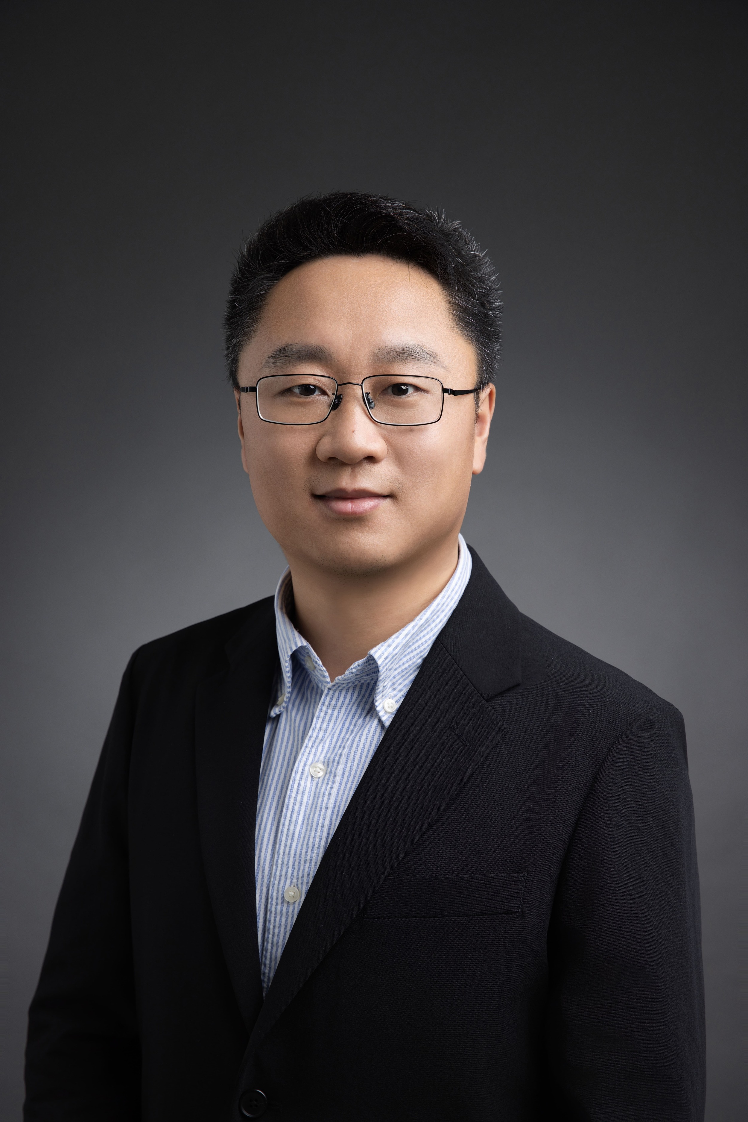 Prof. Mu Quanhua