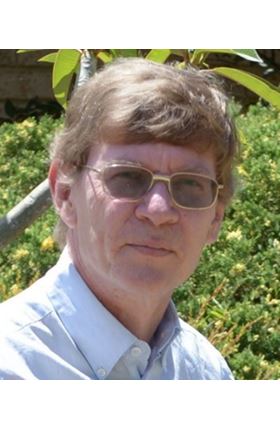Prof. Dr. Dr.h.c. Ir. Peter J.G. TEUNISSEN
