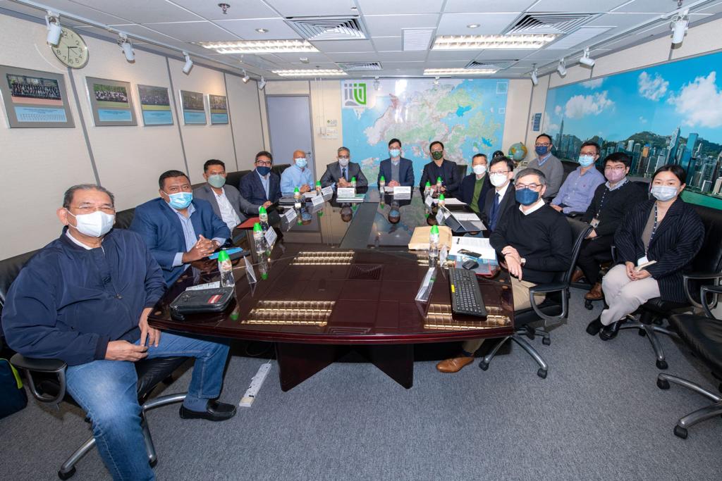 Visit to SMO Lands Department