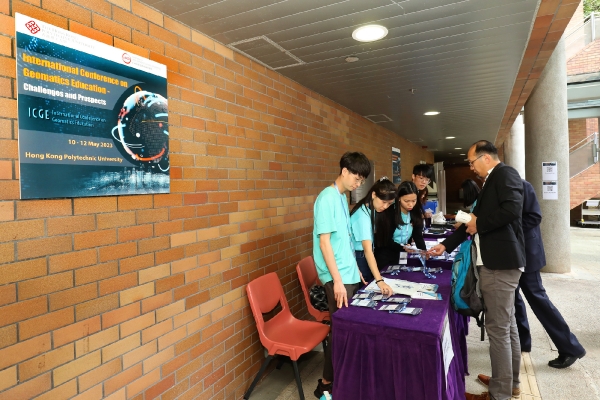 ICGE Day 1 Photo (Registration)__13