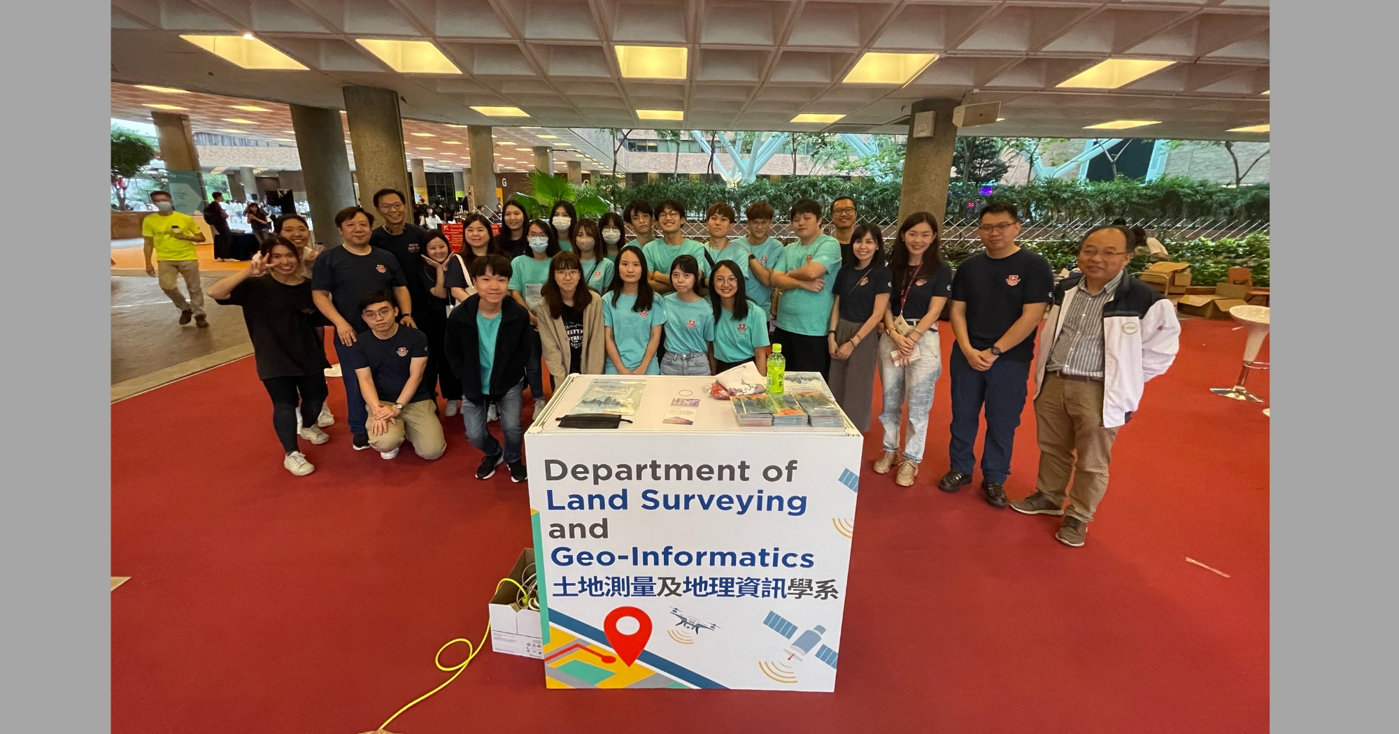 We sincerely appreciate the wholehearted participation of our colleagues, alumni and student ambassadors in Info Day.
