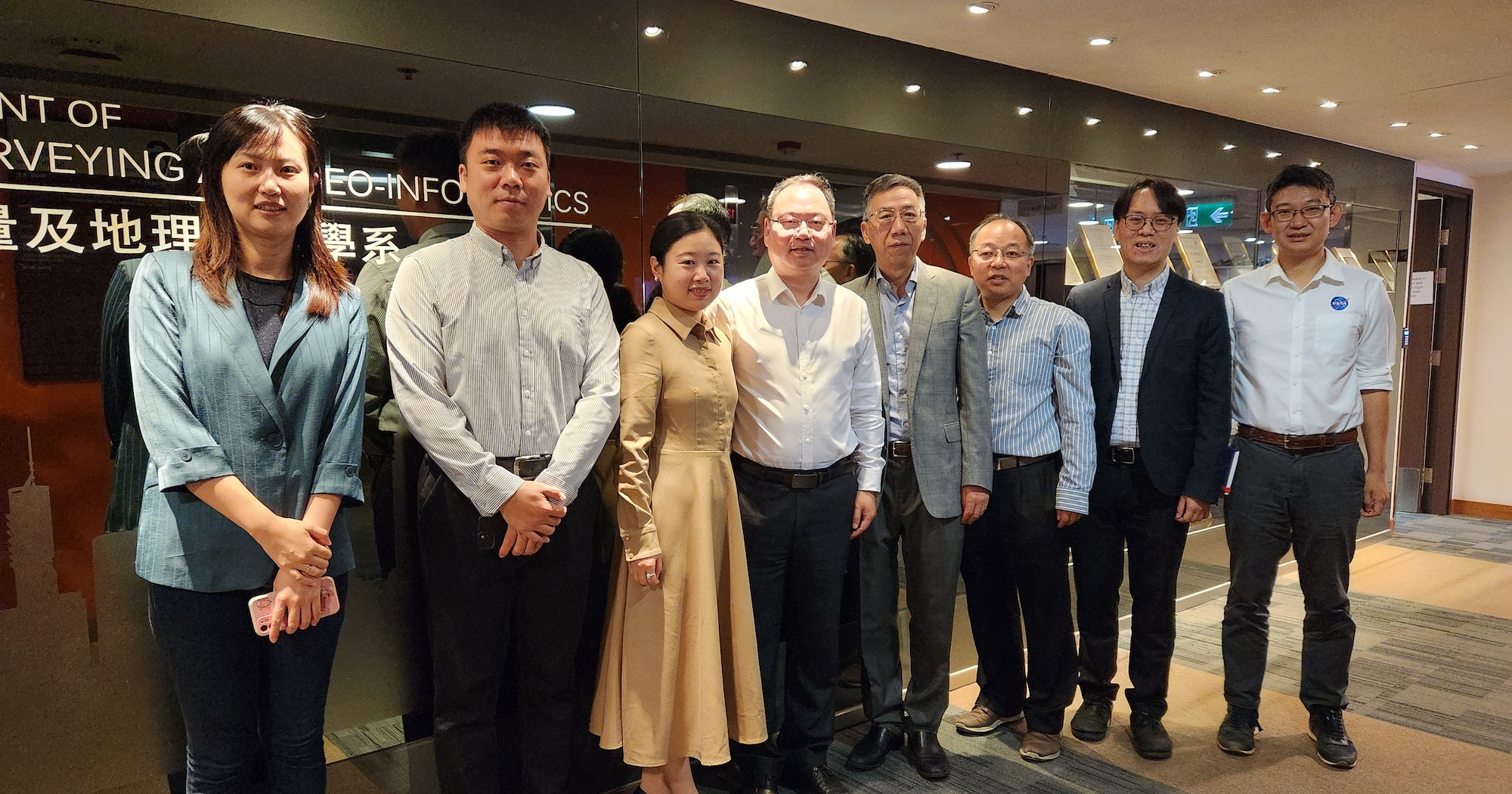 Group photo with CUMT and LSGI representatives