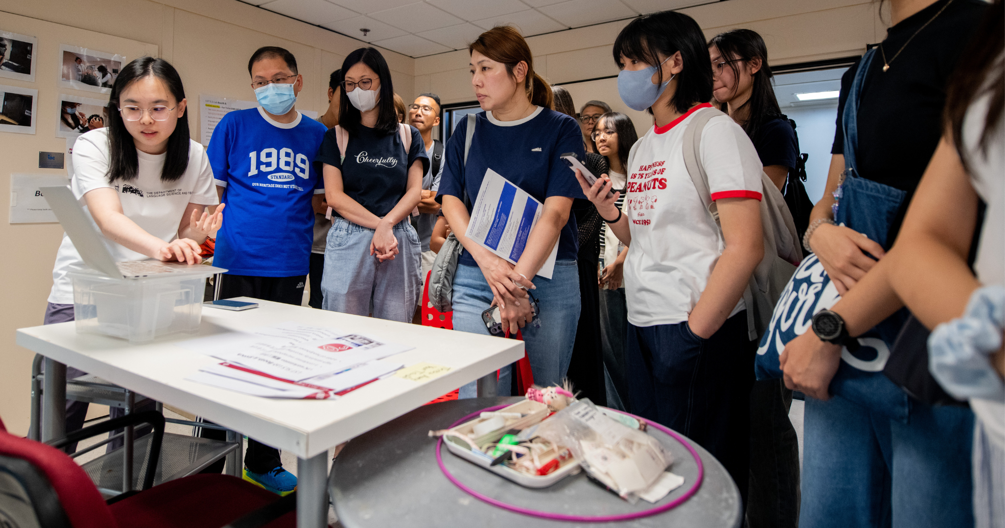 Visitors took a guided tour of LST's laboratory facilities to experience the department's cutting-edge learning environment.