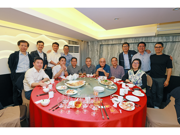 bottom4_DME_3901R_retouch