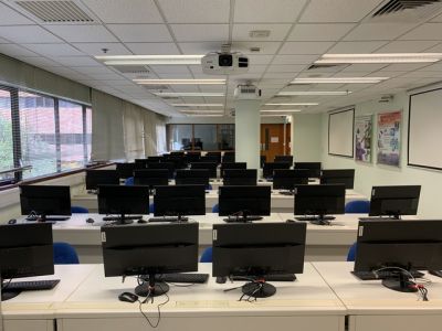 Computer-Lab02-400x300