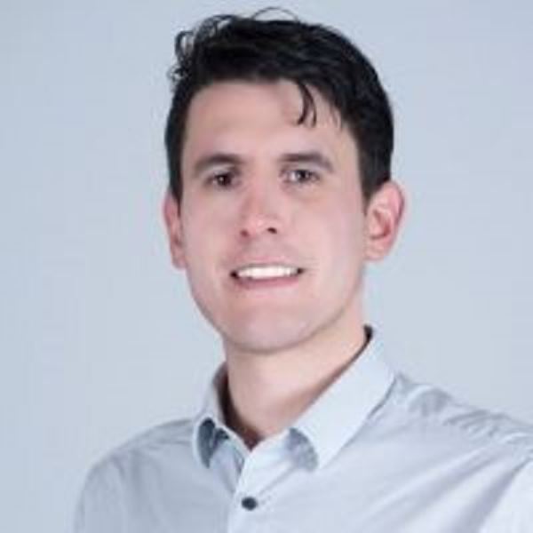 Dr-Heriberto-Saldivar-Massimi-edited2