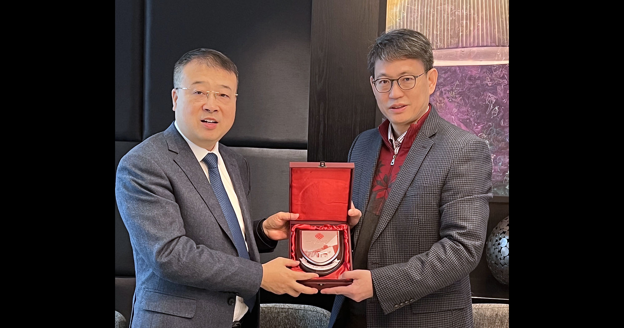 Visit by Delegation of Wenzhou Municipal Peoples Government 02