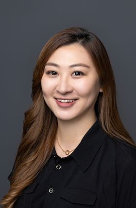 Ms YAU Wai Man, Vivien