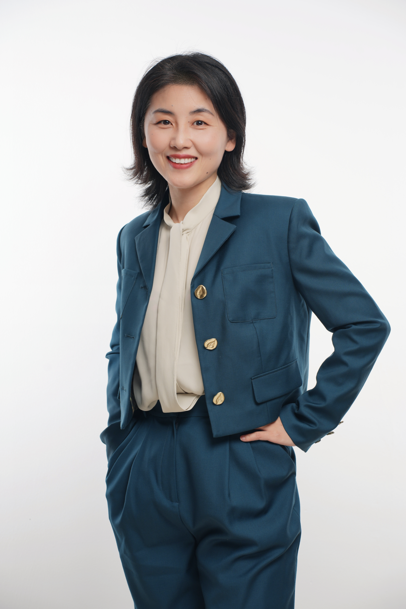 NE02a_Nieng Yan_new photo