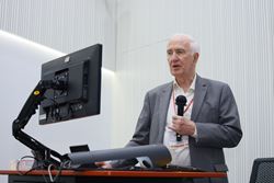 NE03_04r_Keynote_Technical Sessions_BOWL2134