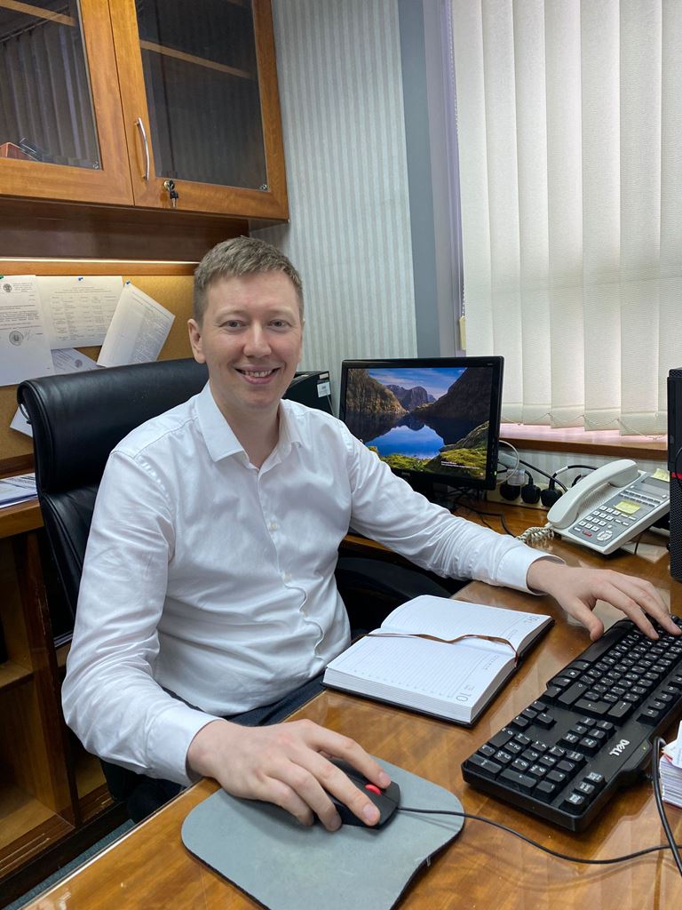 Mr Kamil Bekenov