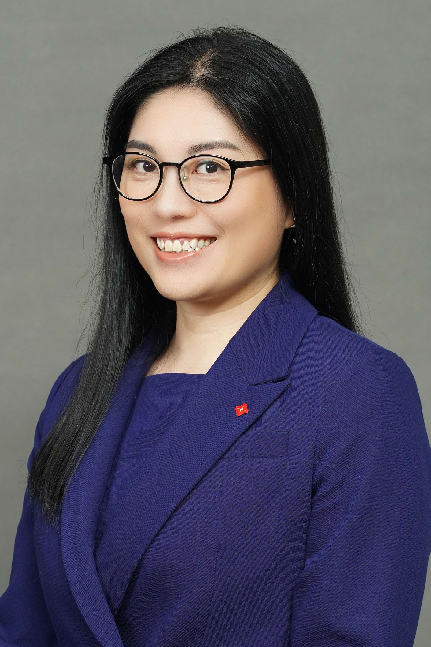Ms Serena MAK