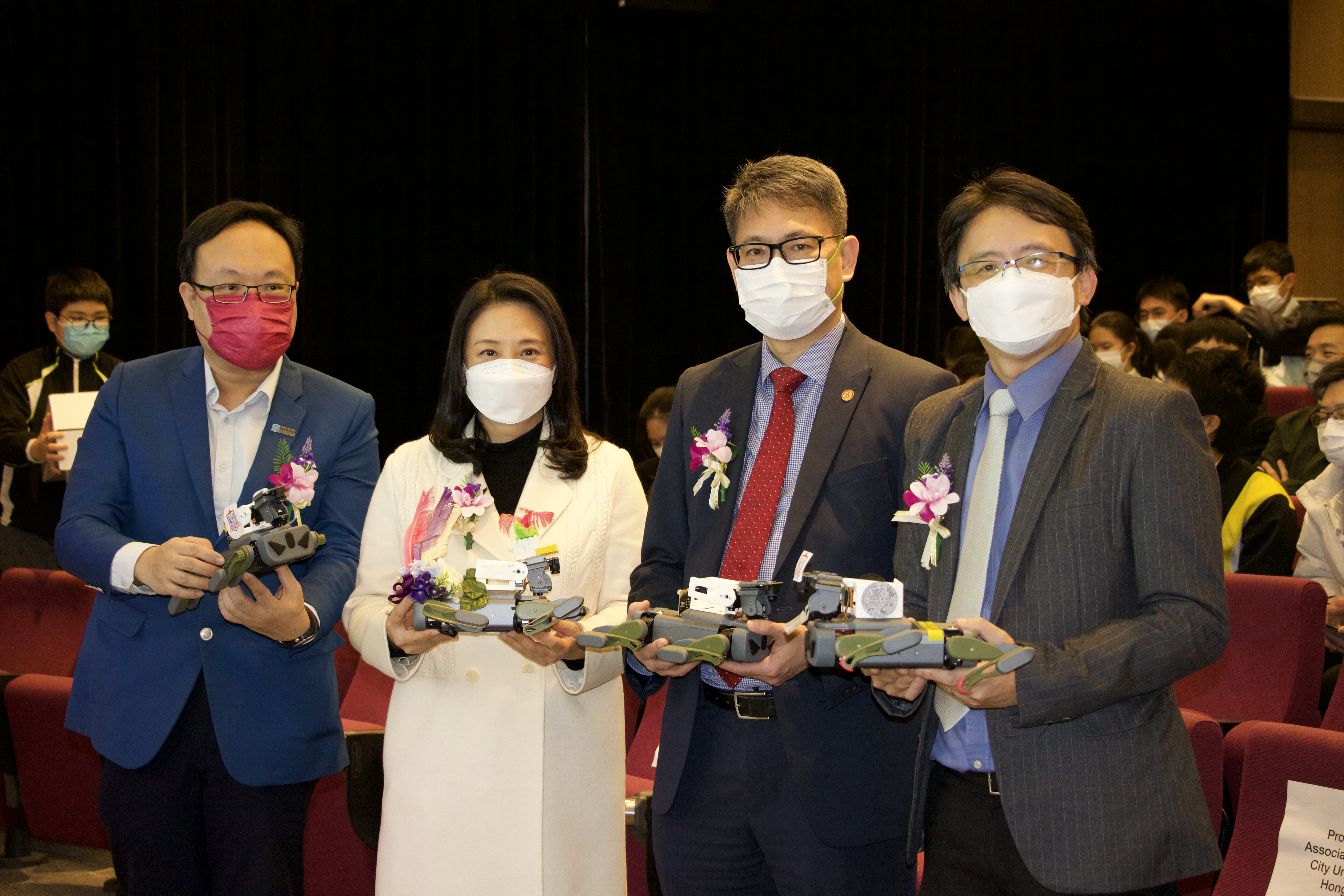 2BDA13B9-61D8-40BE-A47D-B17E4A5C96E0