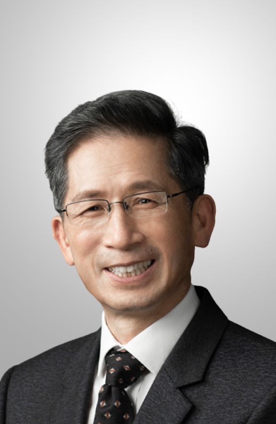 Prof DAI Jiansheng 560 x 860