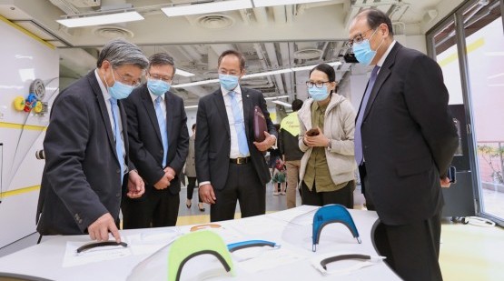 PolyU designs a new 3D-printed face shield for Hospital Authority, protecting frontline medical staff