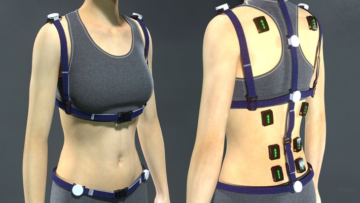 PolyU’s newly developed smart tank top which helps rectify spinal problem in adolescents