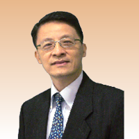 Professor Chau Kwok-wing