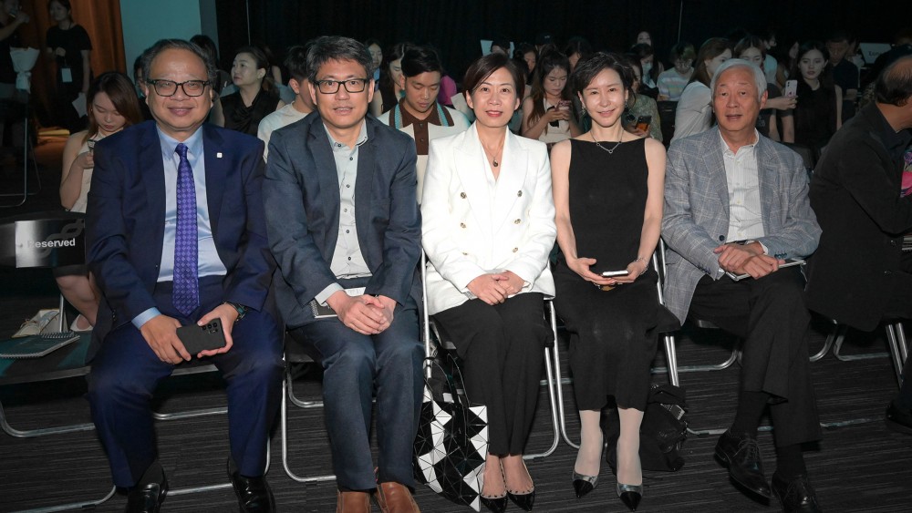 Dr Lawrence Li Kwok-chang, Deputy Council Chairman(first from right); Dr Miranda Lou, Executive Vice President(centre); Prof. Christopher Chao, Vice President (Research andInnovation) (second from left); Mr Simon Wong, Vice President(Campus Development and Facilities) (first from left) andProf. Erin Cho, Dean of SFT (second from right) attended thePolyU MA Graduation Fashion Show 2023.