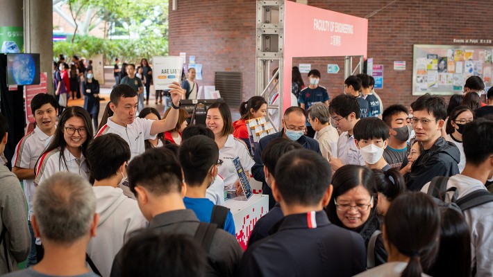 Over 30,000 visitors joined the PolyU Information Day (Undergraduate and Taught Postgraduate Programmes) for the latest admissions and programme information.