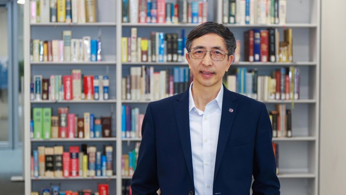 Prof. Li Ping, Dean of the Faculty of Humanities