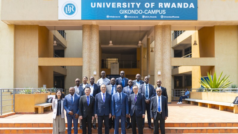 PolyU delegation paid a visit to the University of Rwanda to exchange ideas and experience and explore possible collaborations.