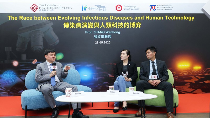 Moderated by Prof. Yang and Prof. Siu, the Q&A session and in-depth discussion with Prof. Zhang engaged the audience.