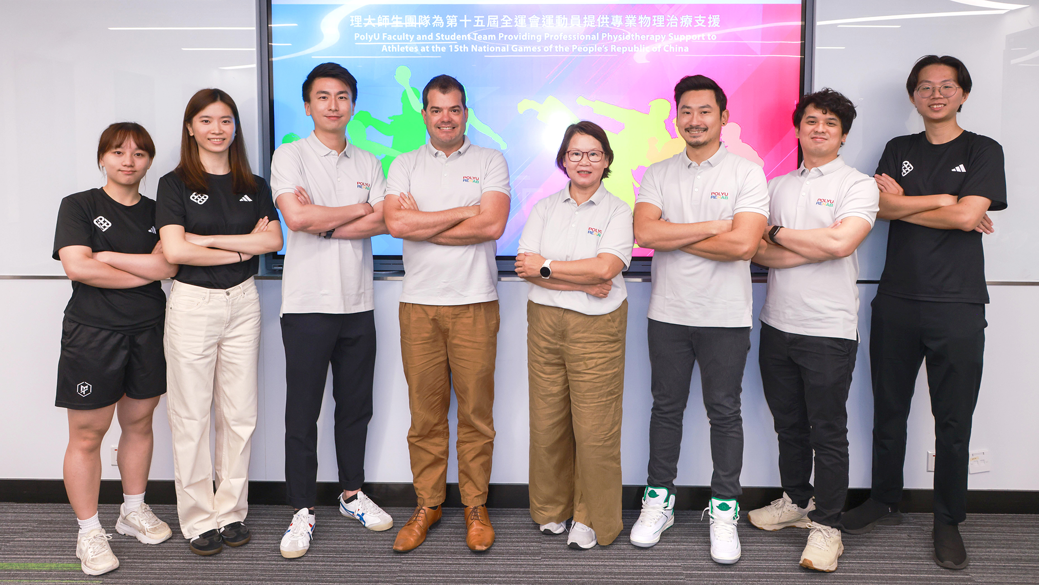 The staff and student team from PolyU’s Department of Rehabilitation Sciences is led by Prof. Amy Fu (4th from right), comprising over 30 members, including Professor of Practice Prof. Shane Hayes (4th from right) and Assistant Professors of Practice Mr Howard Fong (3rd from right), Mr Ricco Yip (2nd from right) and Mr Dereck Fu (3rd from left), as well as students Wong Wai Shan (2nd from left) and Poon Wing Sum (1st from left), and Chin Ka Ming (1st from right).