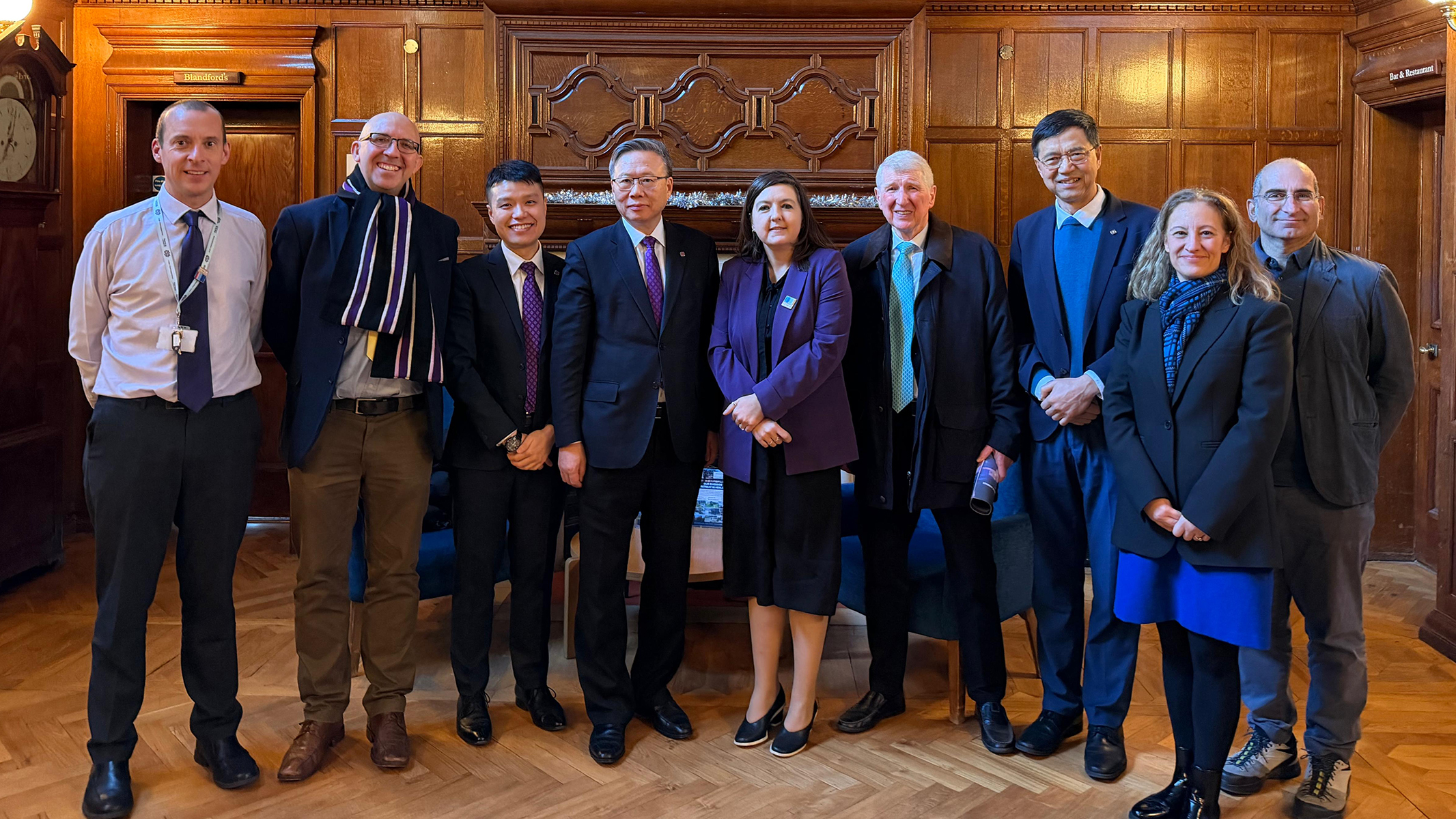 Meeting with the senior management team after MOU signing and discussion with Professor Robert Van De Noort CBE, Vice-Chancellor, University of Reading, to identify strategies for further collaboration.