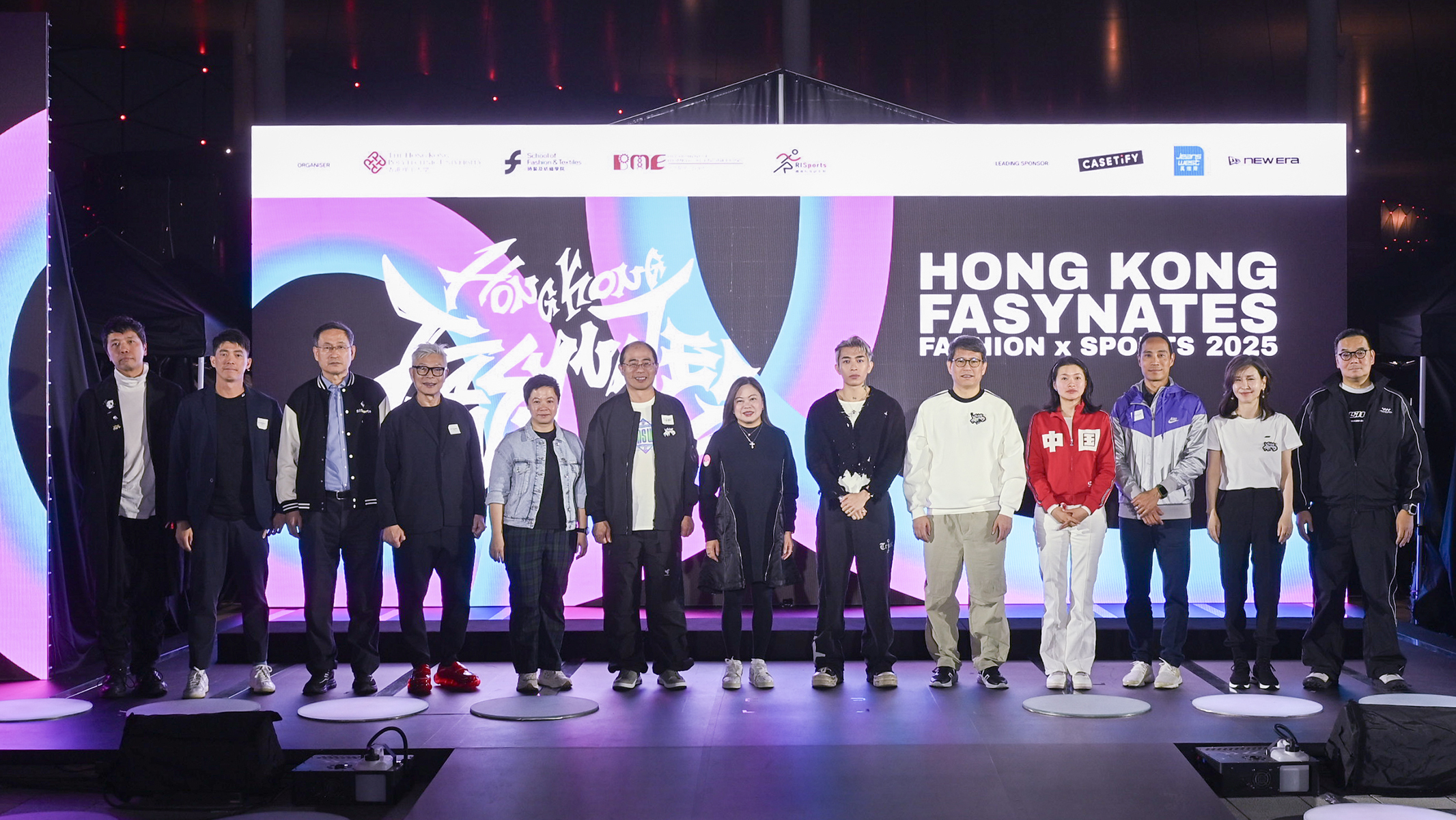 The illumination ceremony was officiated by Miss Rosanna Law (centre); Prof. Wing-tak Wong (6th from left); Prof. Christopher Chao (5th from right); Miss Drew Lai (5th from left); Ms Wang Xin (4th from right); Dr Daniel Lee (3rd from right); Prof. Erin Cho (2nd from right); Prof. Zhang Ming (3rd from left); Tyson Yoshi (6th from right), and other industry leaders.
