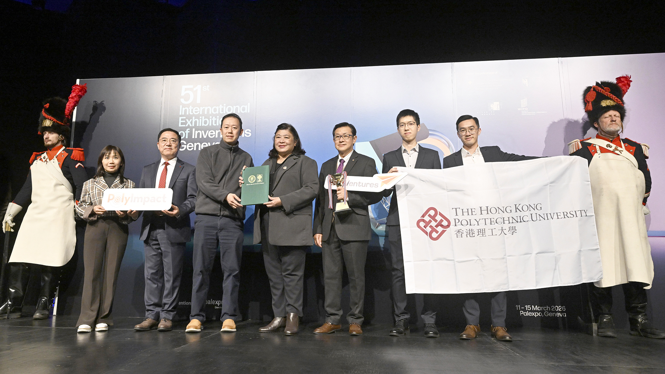 Prof. Tam Hwa-yaw’s team and CLP Power Hong Kong Limited collaborated on the development of the autonomous inspection robot.