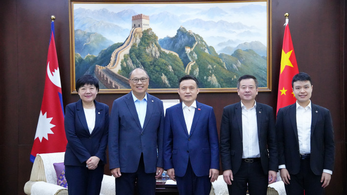 During the visit to Nepal, the PolyU delegation met with Mr Zhang Maoming (centre), Ambassador of the People’s Republic of China to Nepal. Pictured from left are: Prof. Maggie Lu, Director of Confucius Institute of Hong Kong; Dr Lam Tai-fai, Council Chairman; Prof. Ben Young, Vice President (Student and Global Affairs); and Mr Gavin Ngai, Deputy Director of Global Engagement.
