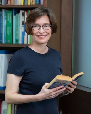 Professor Kathleen Ahrens
