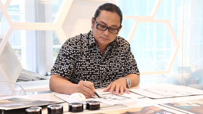 Kevin founded his own interior design company more than 20 years ago.
