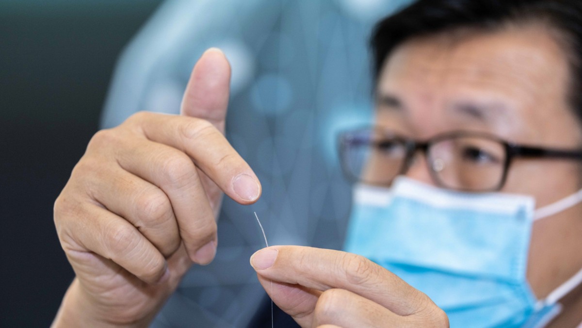 PolyU’s novel plastic optical fibre sensors enable whole new medical