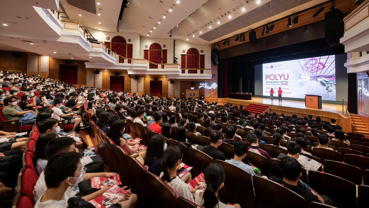 Some 26,000 visitors attend the PolyU Undergraduate Info Day October