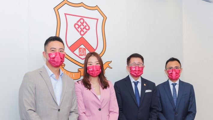 PolyU’s School of Hotel and Tourism Management Dean Prof. Kaye Chon (2nd from right) and SHTM’s alumni David Lau (1st from right), Zelotes Lam (1st from left) and Calista Kim (2nd from left). 