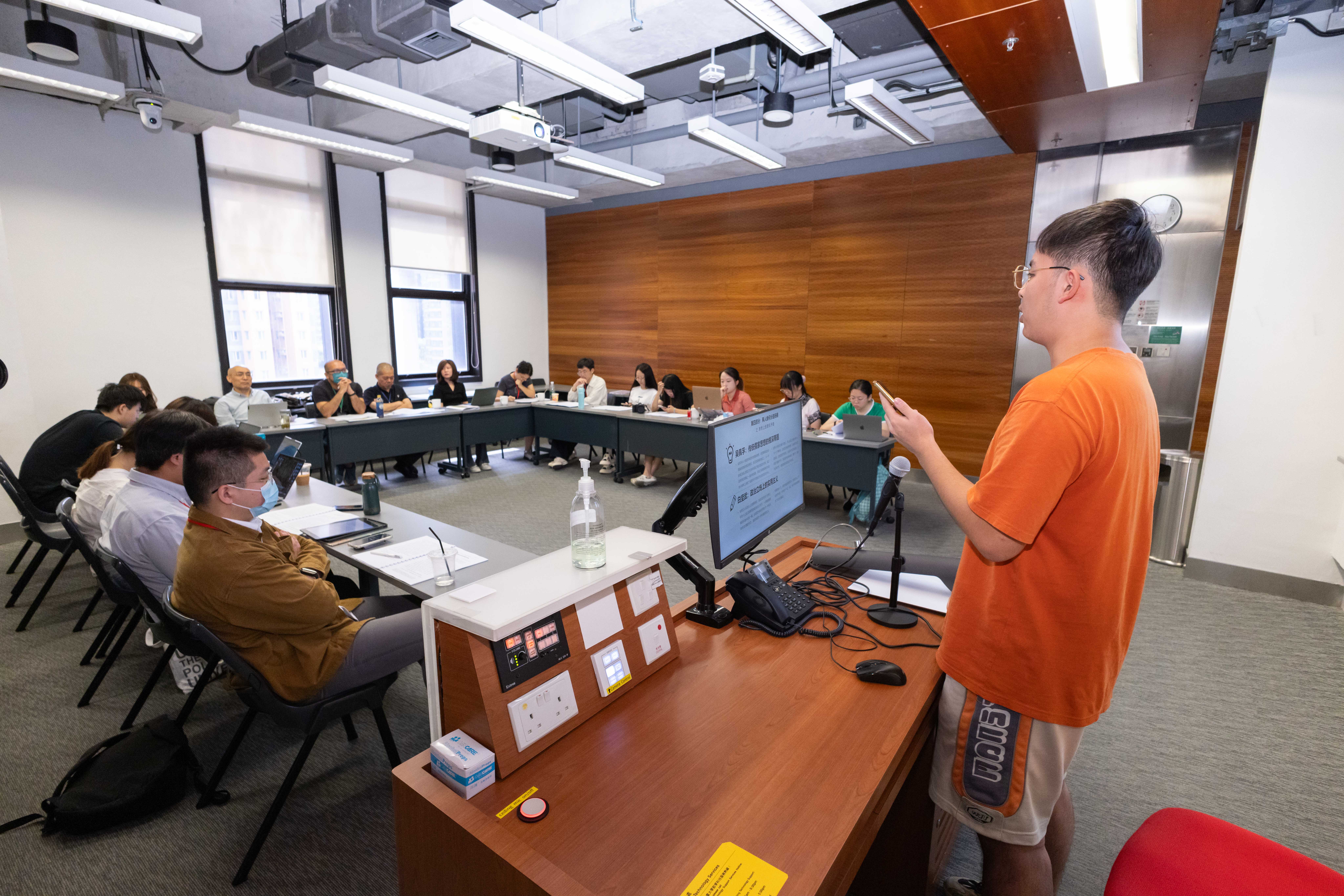 5_Student Presentation_01