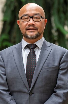 Dr Zheng Xiang