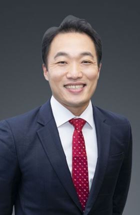 Prof. Shin Seunghun