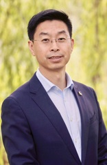 Professor Gang Li